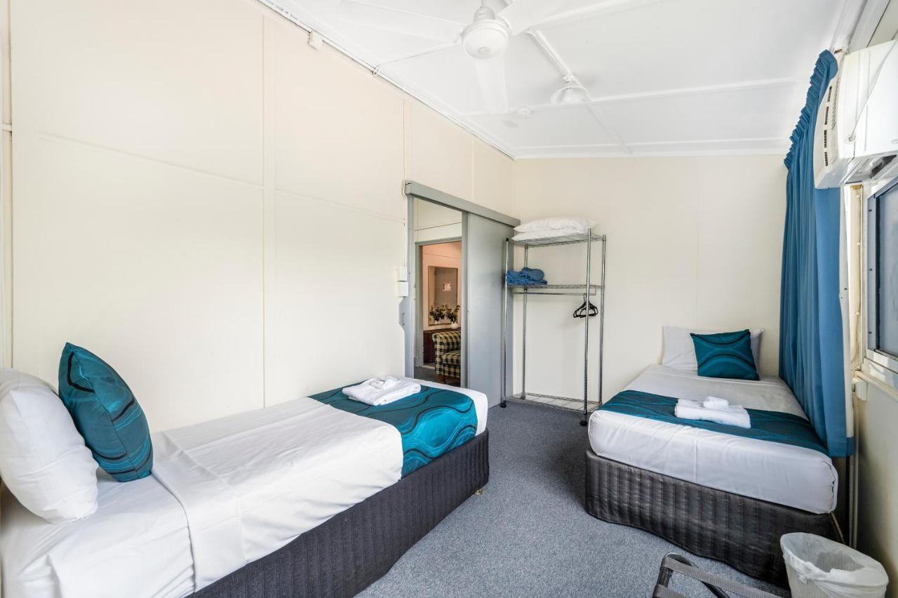 Strand Motel Townsville Exterior foto